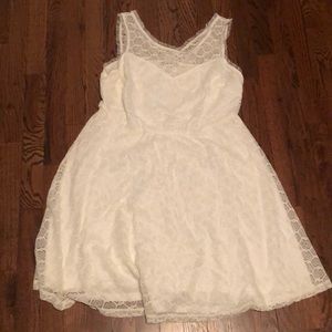 White lace dress